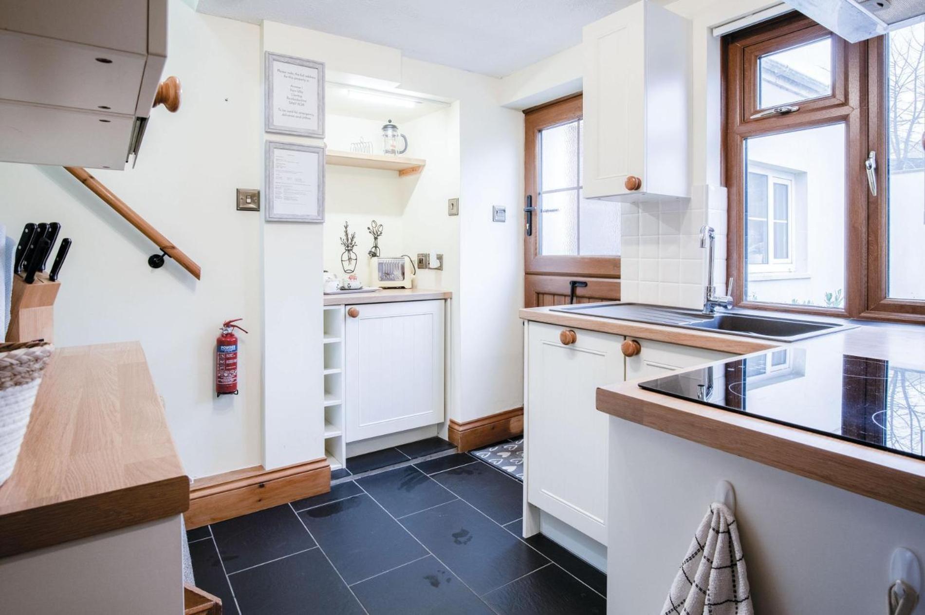 The Brambles - 2 Bedroom Cottage - Llanteg Exterior photo