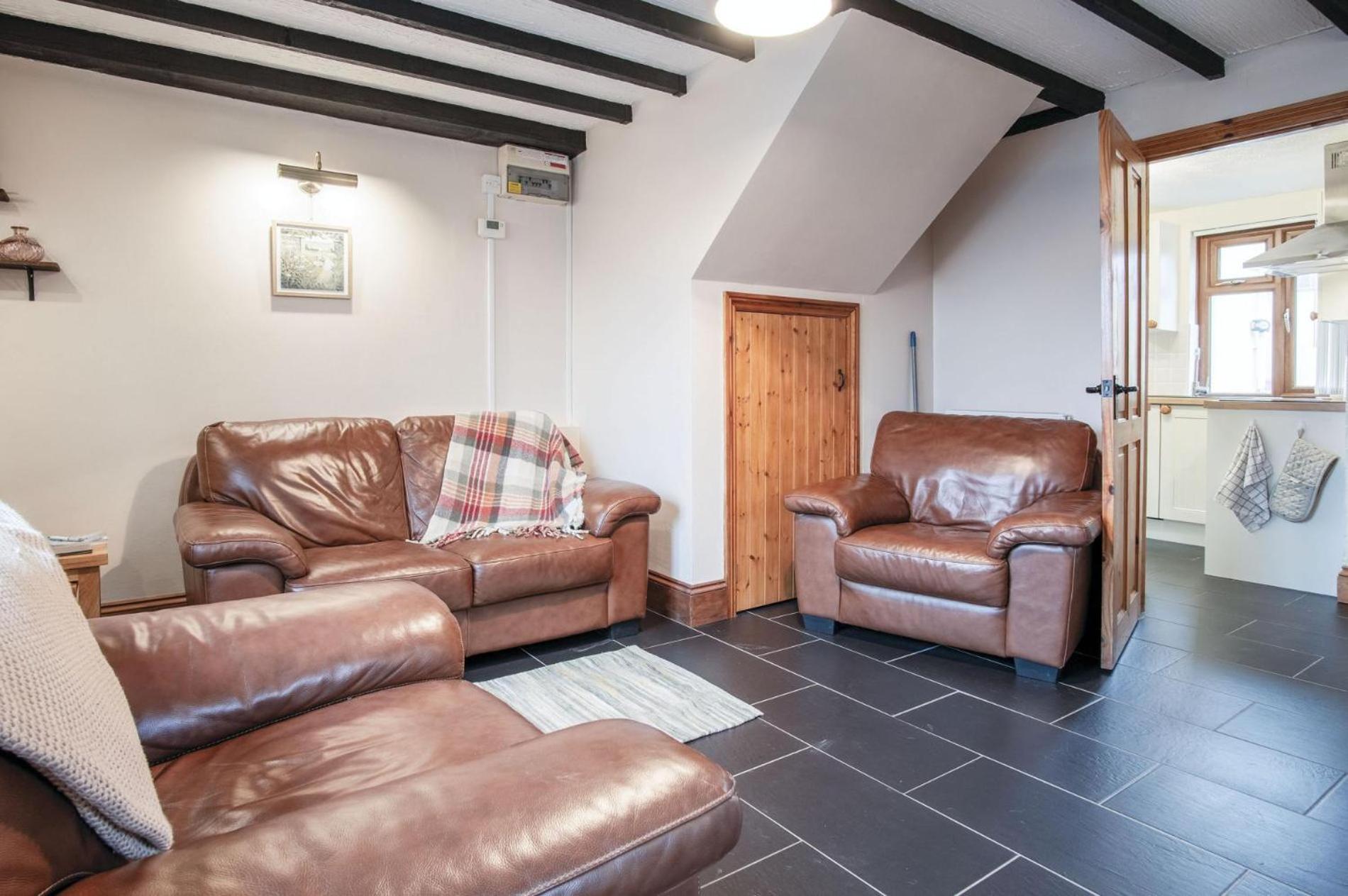 The Brambles - 2 Bedroom Cottage - Llanteg Exterior photo